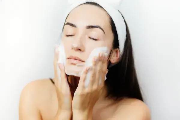 正しい洗顔・クレンジング