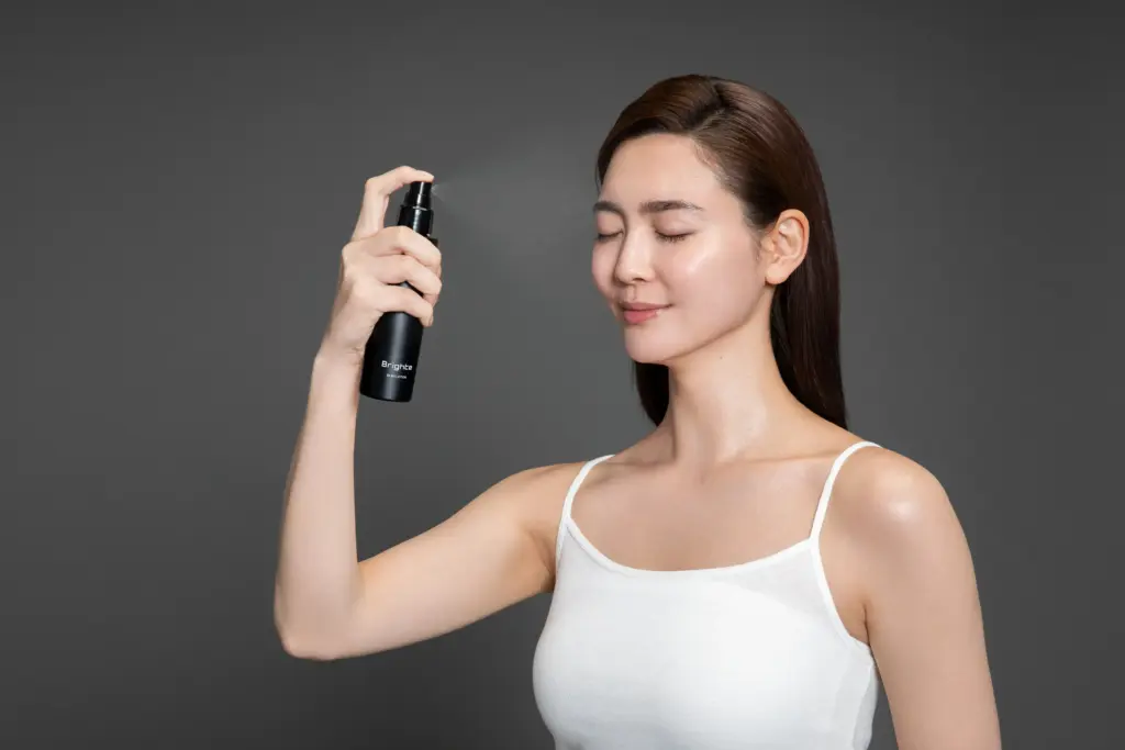 専用ジェルや美容液を使用する